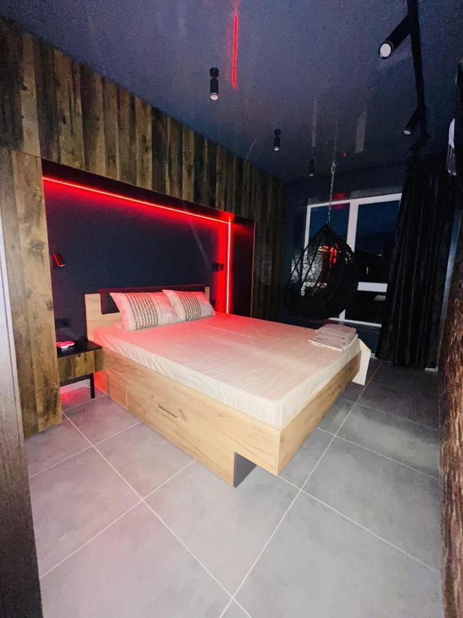 LOFT в RIVER PARK с джакузи Дніпро Екстер'єр фото